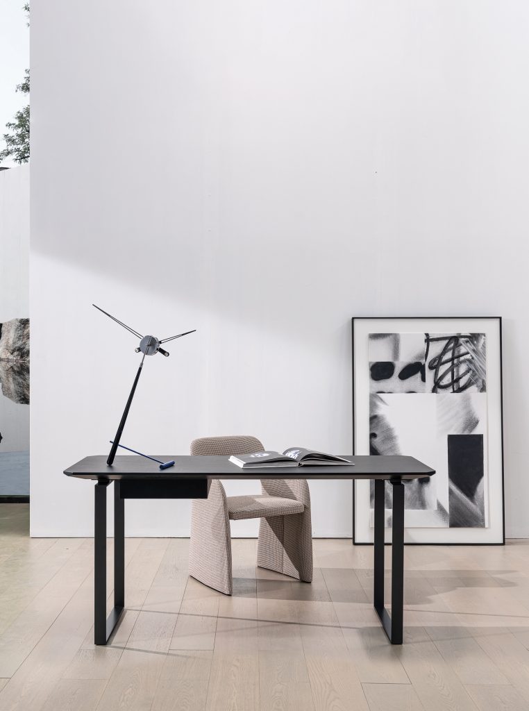 Verge Desk