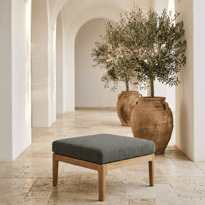 Québec Ottoman, GR Collection – TEAK+TAUPE