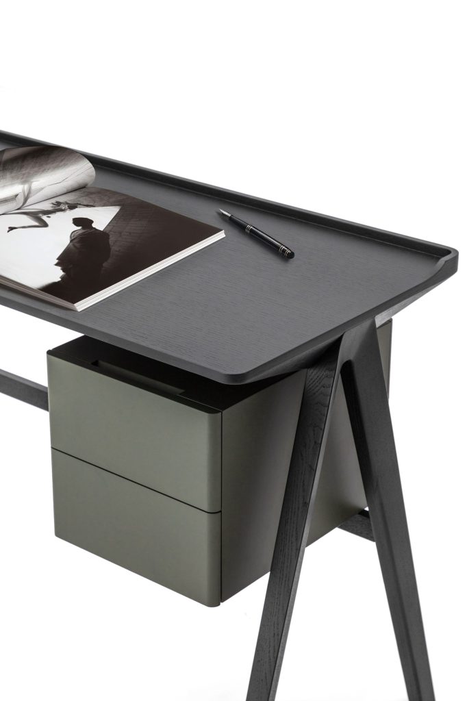 Forma Desk with drawers – GREY OAK+PINE GREEN